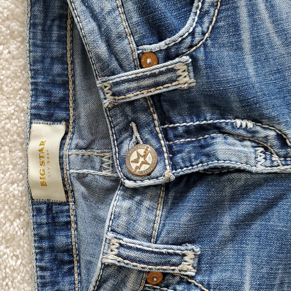 Jeans - Picture 3 of 5